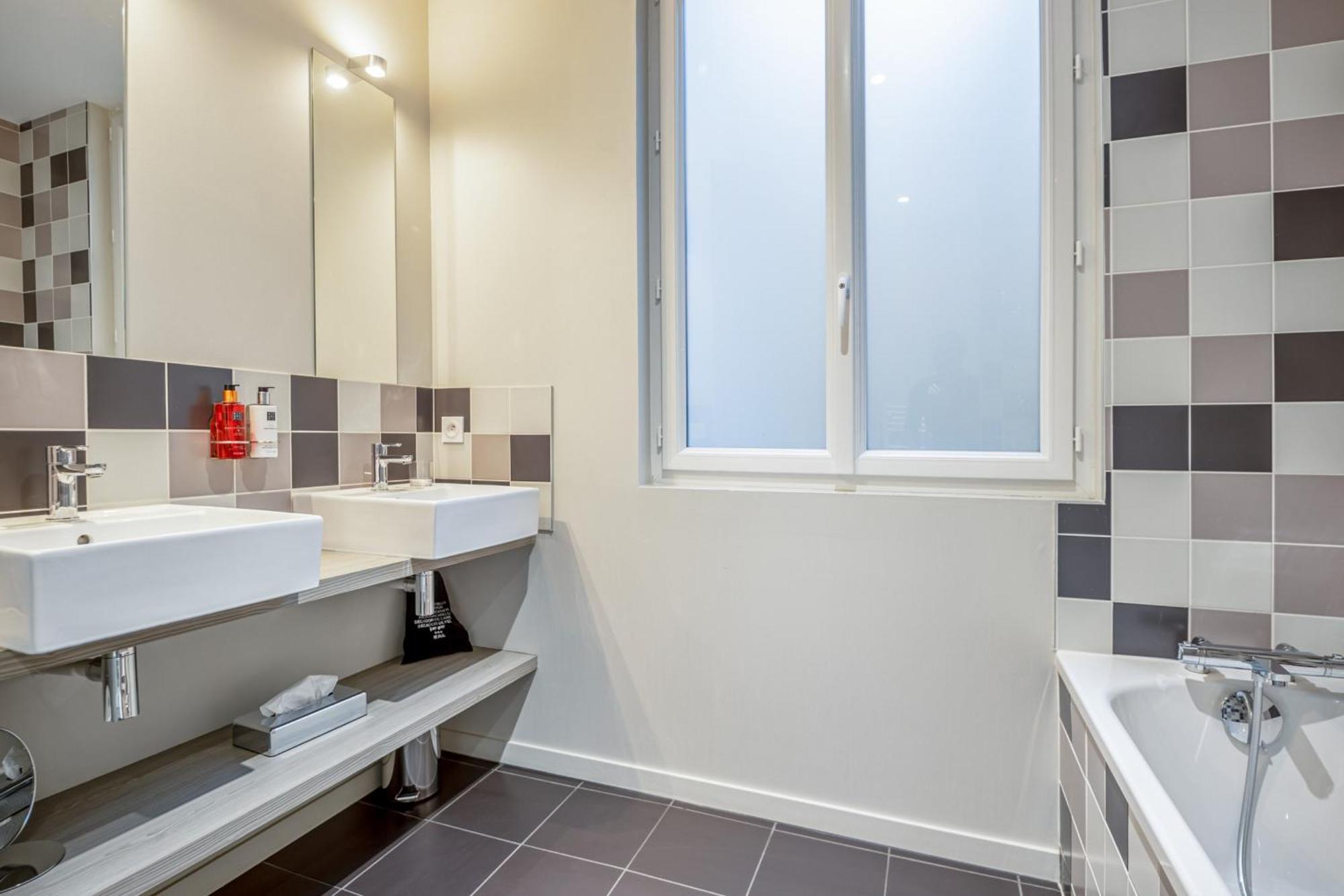 Vallier Suite N18 - Exceptional Suite In Bordeaux - Welkeys מראה חיצוני תמונה
